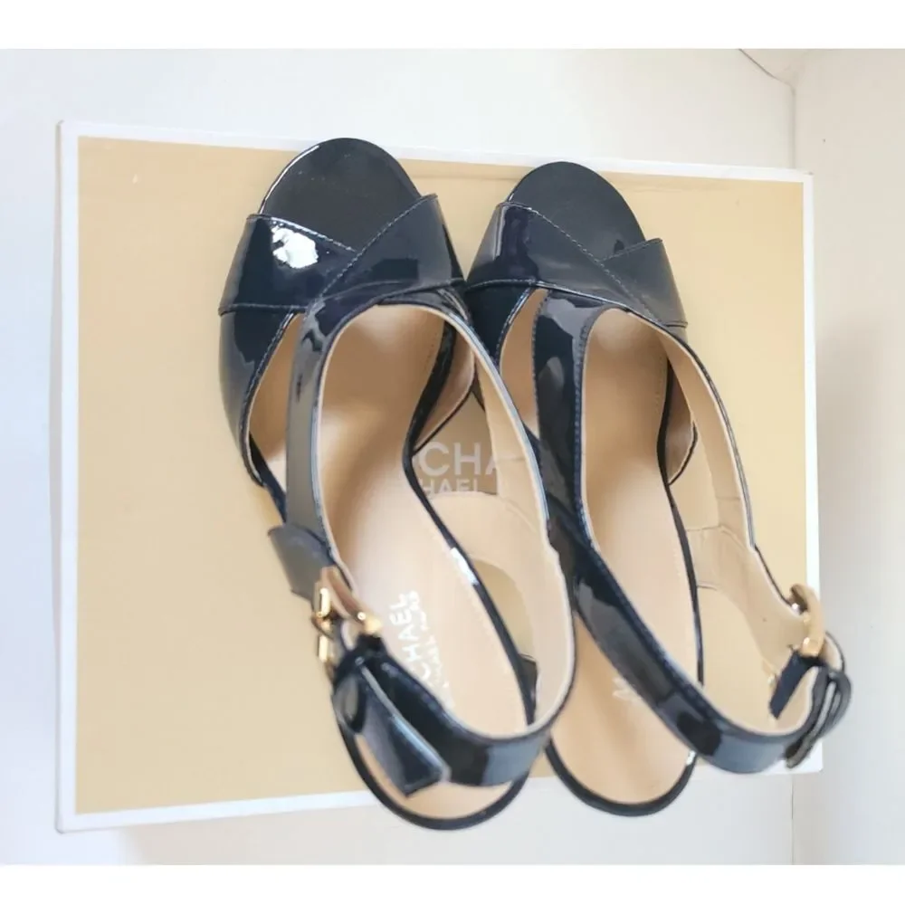 New! MICHAEL KORS Women's Patent Leather Slingback Sandals Size 6 Dark Navy Blue